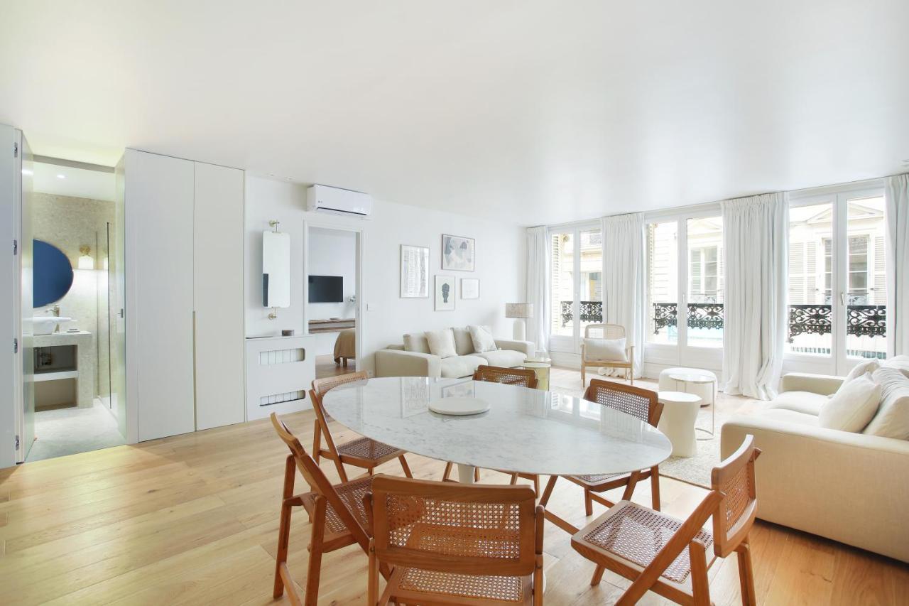 Residence In The Center Of Paris By Studio Prestige Luaran gambar
